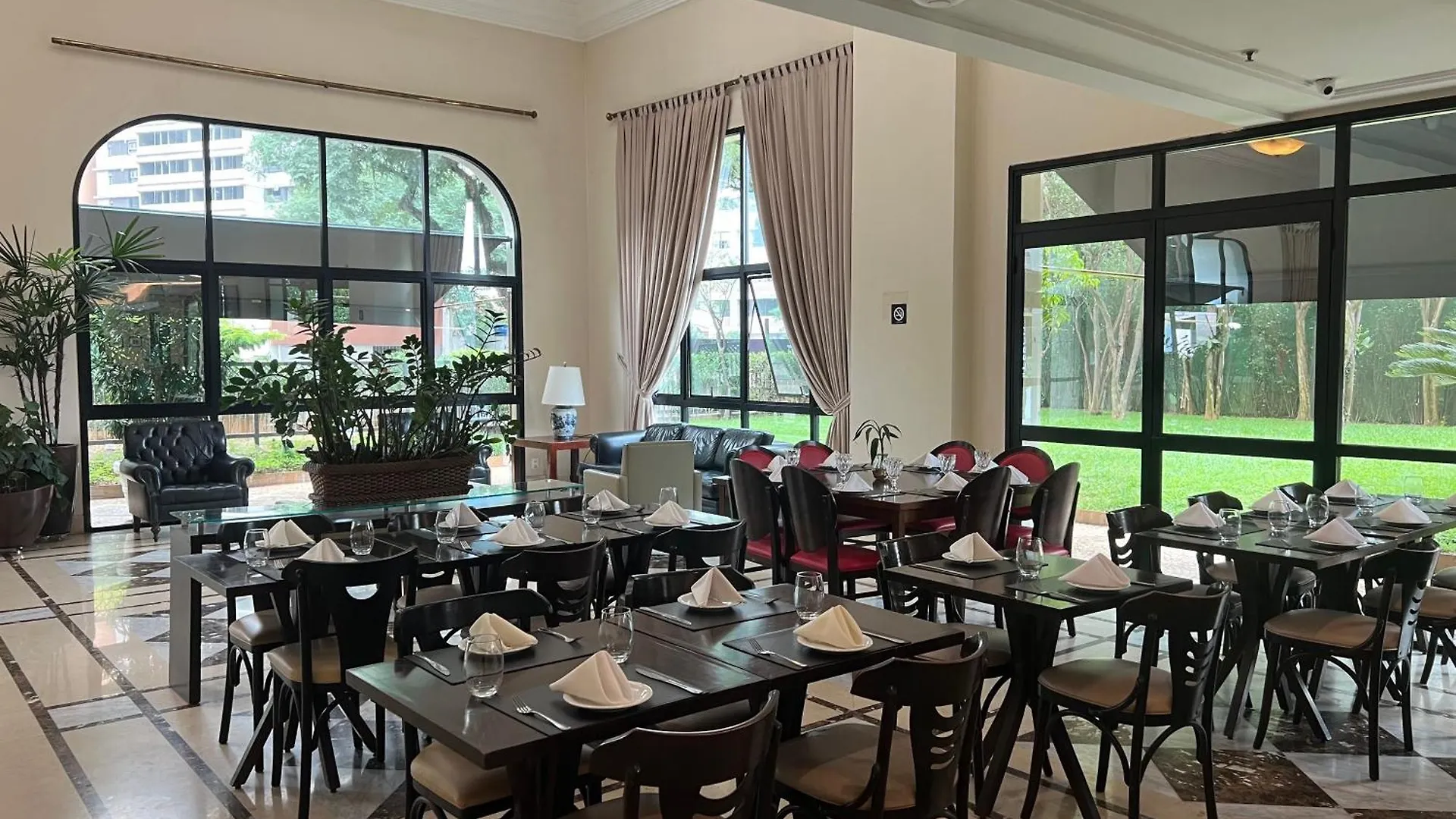 Hotel Inter Jardins Uh1712 Sao Paulo Brazil