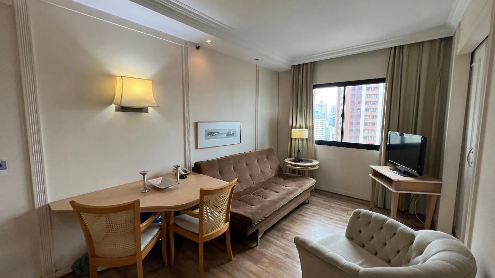 ****  Hotel Inter Jardins Uh1712 Sao Paulo Brazil