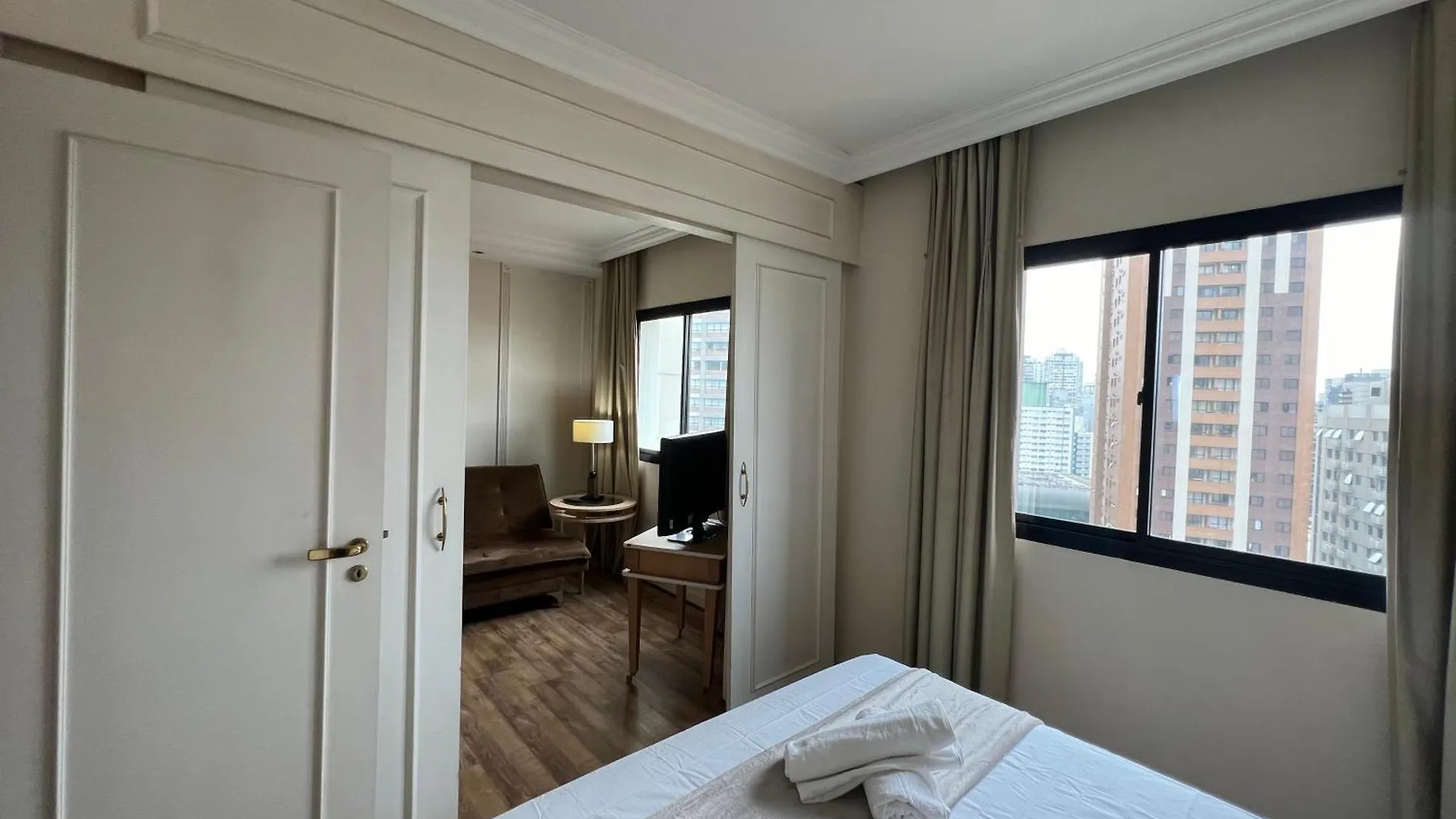 Hotel Inter Jardins Uh1712 Sao Paulo 4*,