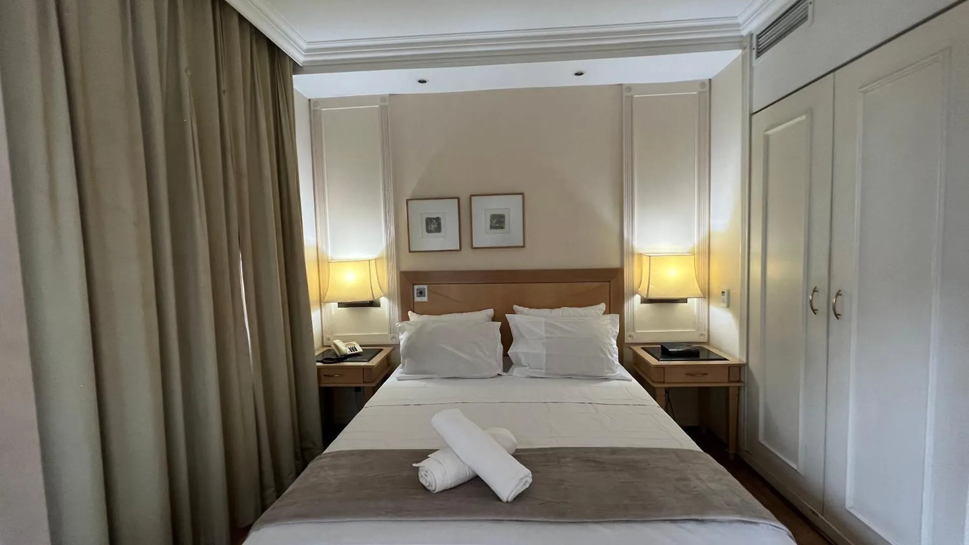 Hotel Inter Jardins Uh1712 Sao Paulo 4*,  Brazil